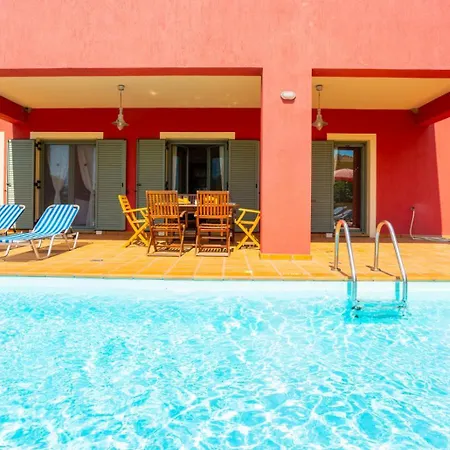 Vali * Trapezaki (Kefalonia)